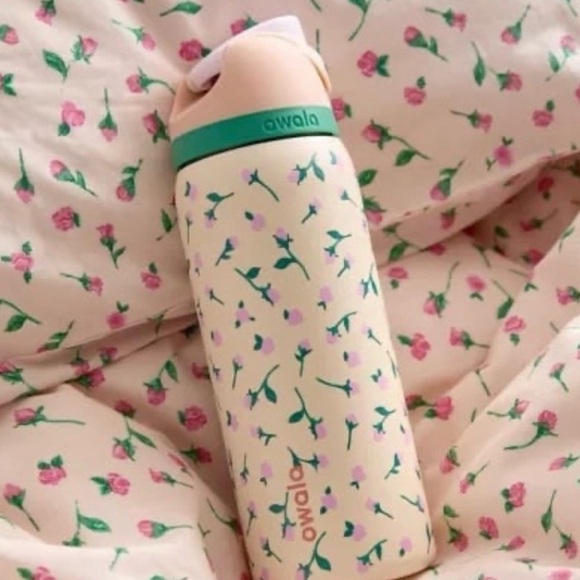 LIMITED ED TikTok Viral Owala Tea Time Bottle~32oz~Urban Outfitters~SOLD OUT~NWT - Picture 1 of 9